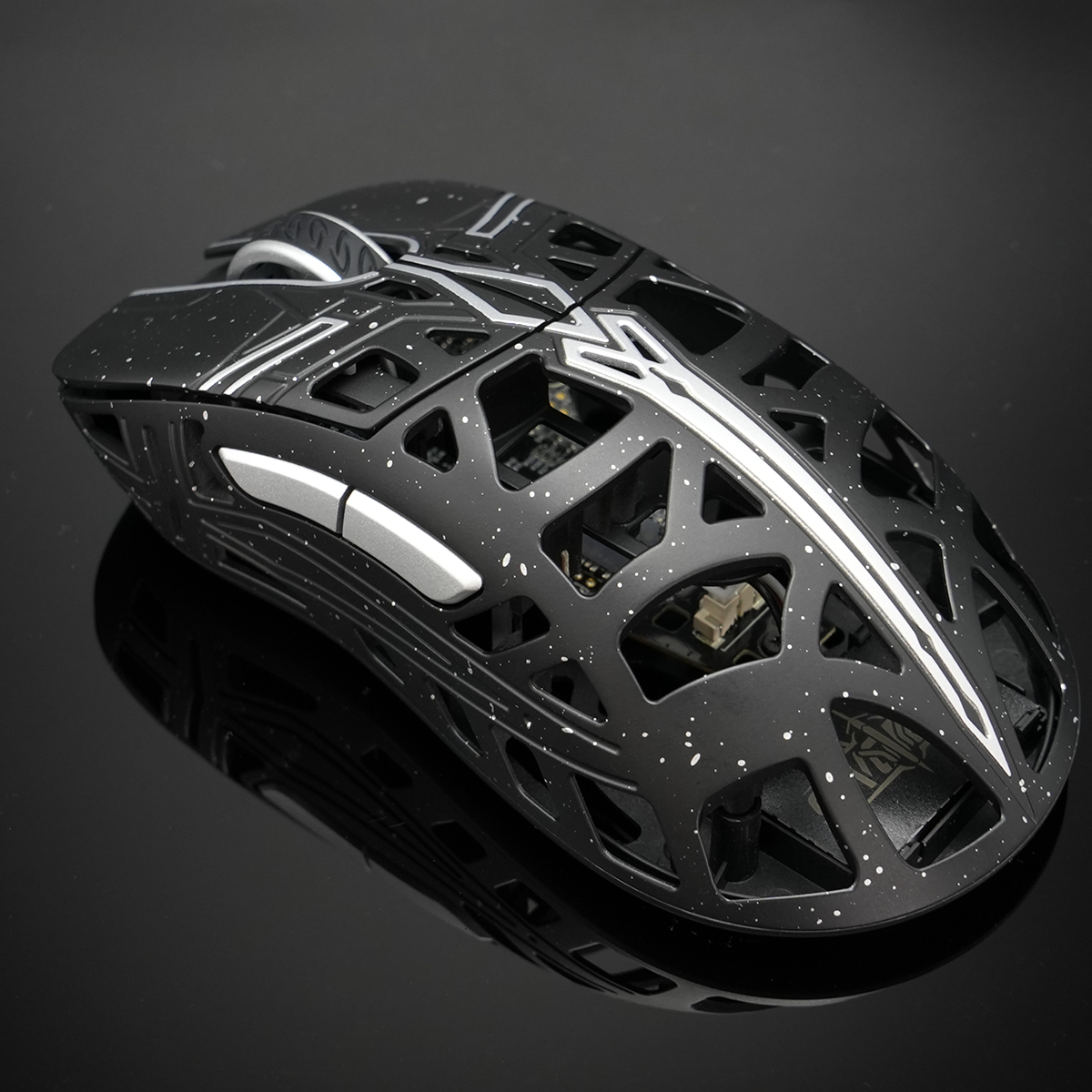 Sword X Magnesium Gaming Mouse